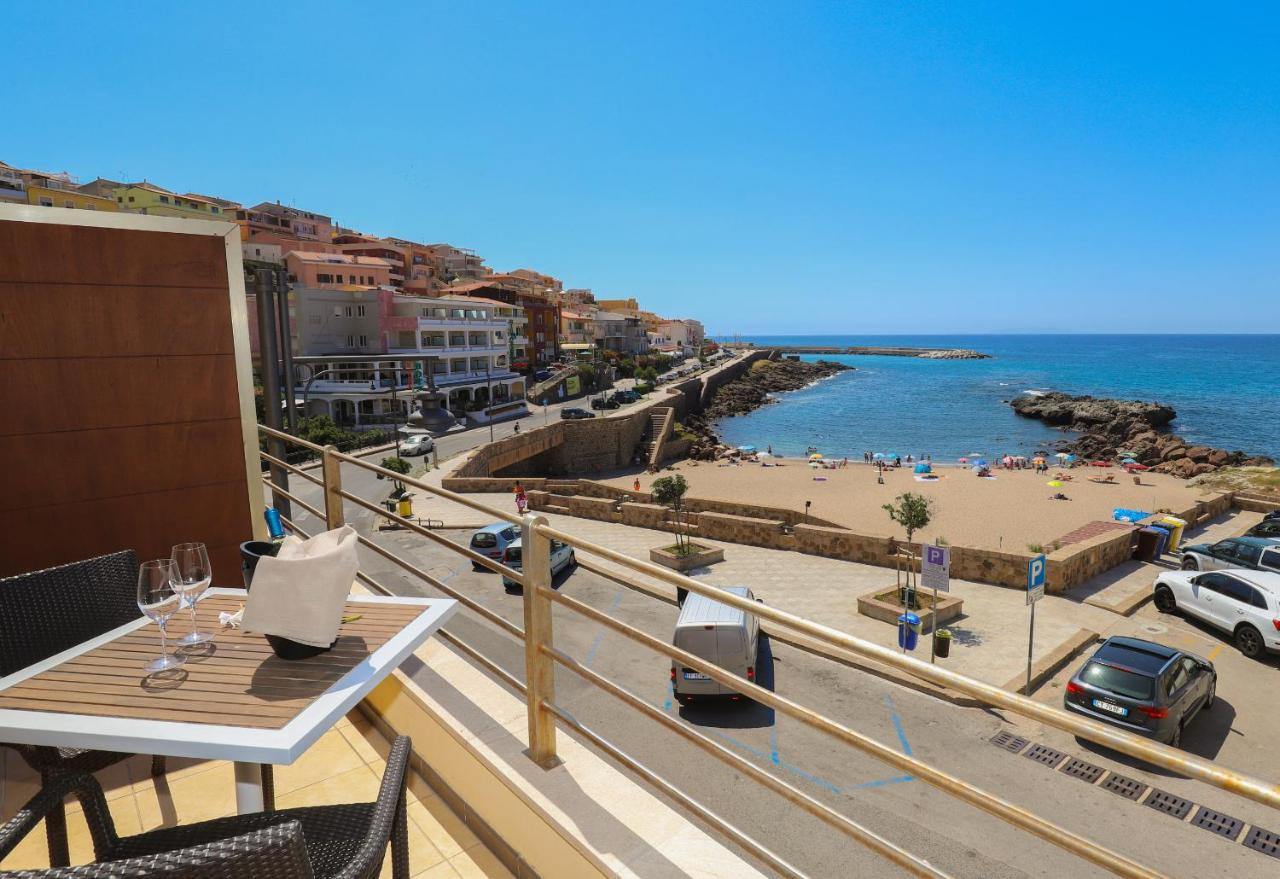 Janus Hotel Castelsardo Exterior photo