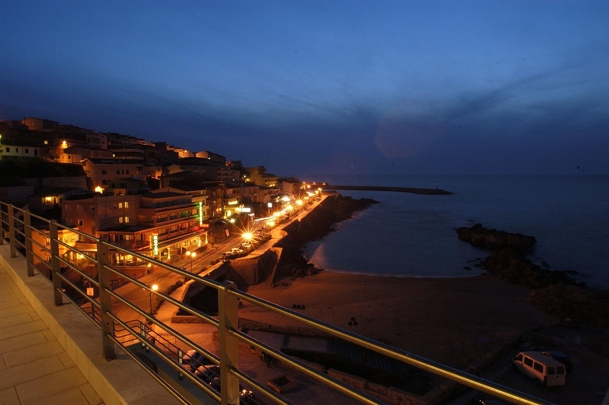 Janus Hotel Castelsardo Exterior photo