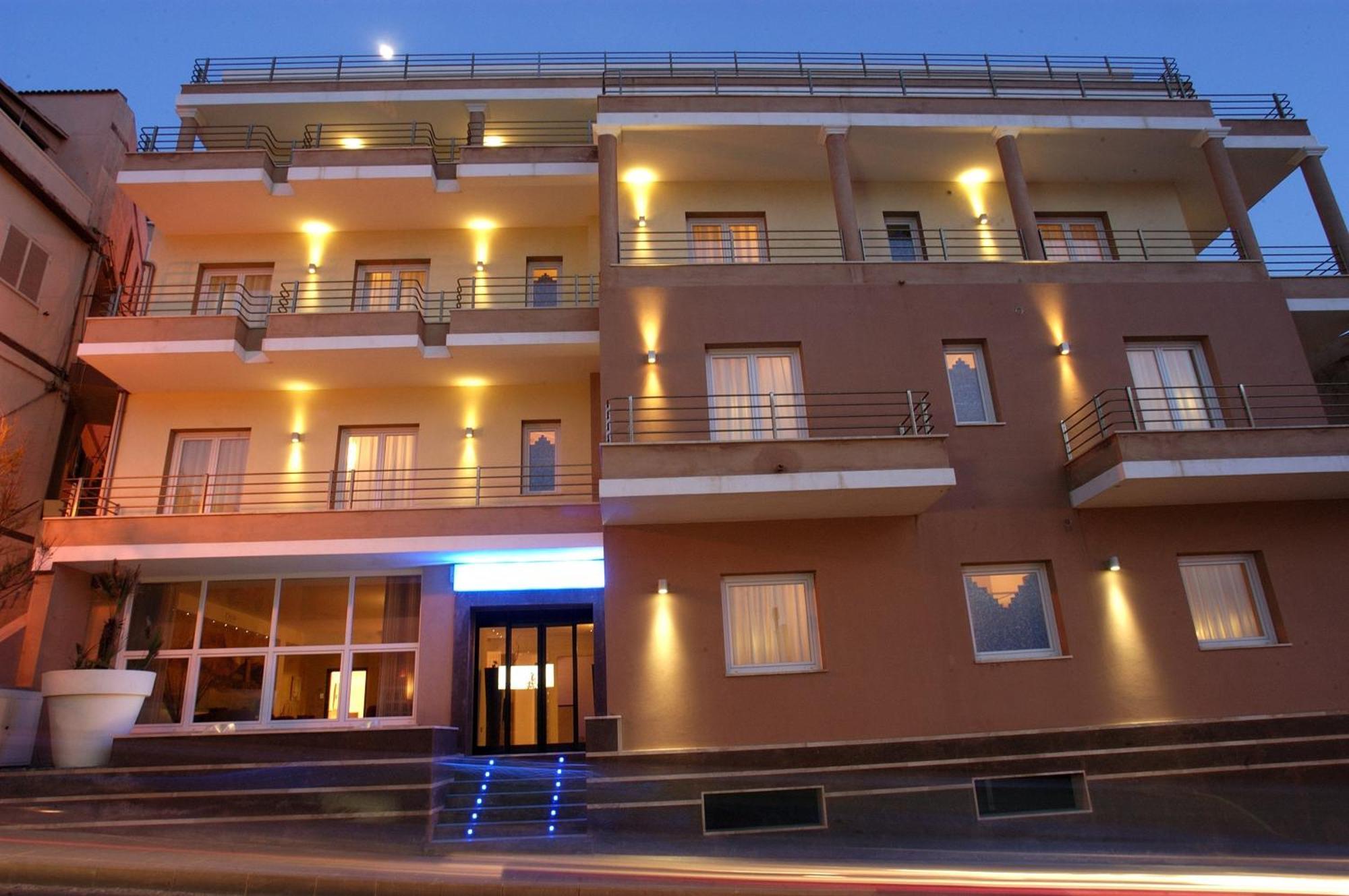 Janus Hotel Castelsardo Exterior photo